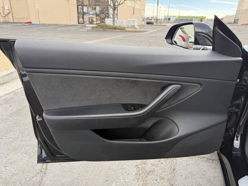 2018 Tesla Model 3 Performance