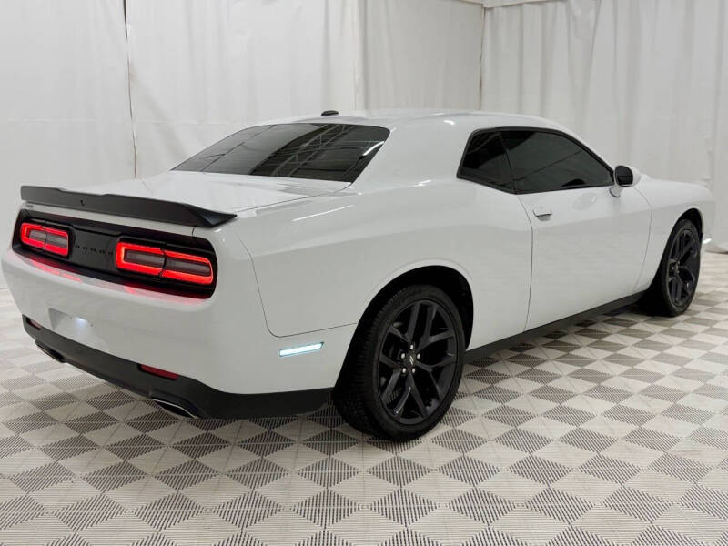 2020 Dodge Challenger SXT