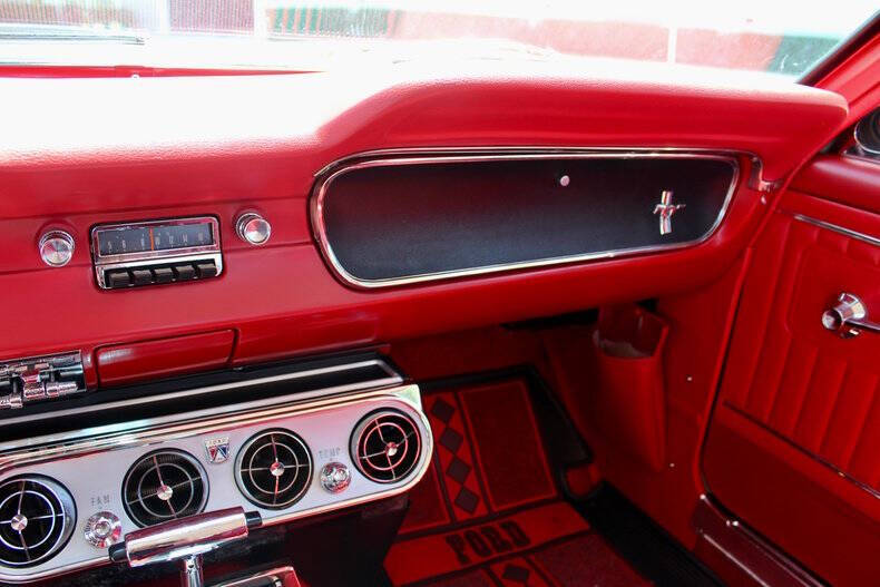 1965 Ford Mustang