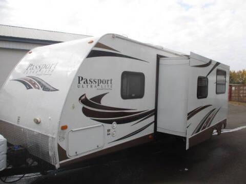 2014 Keystone RV Passport Ultra Lite 2810BH for sale at Goldammer Auto in Tea SD