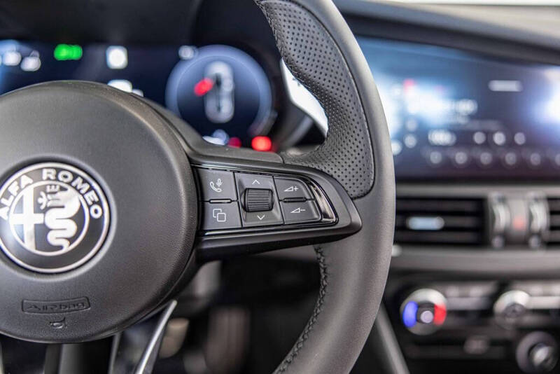 2025 Alfa Romeo Giulia