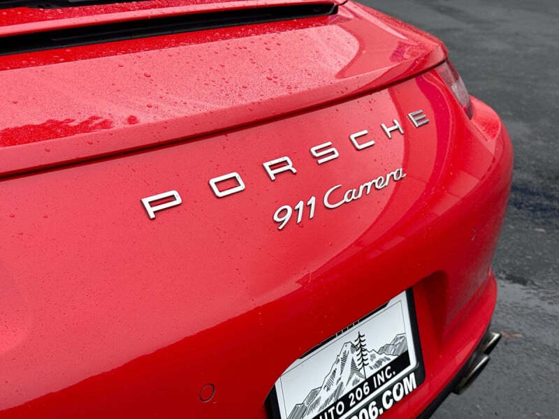 2015 Porsche 911 Carrera