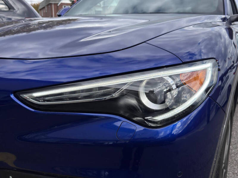 2022 Alfa Romeo Stelvio Ti