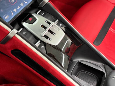 2025 Ferrari Roma Spider
