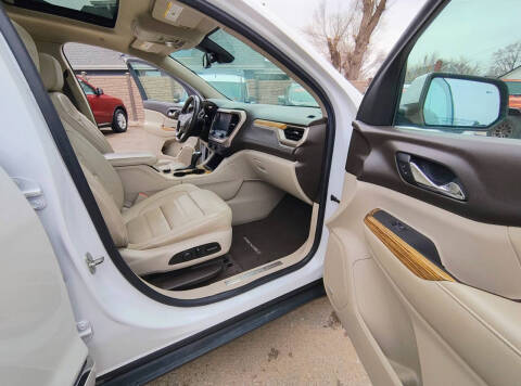 2017 GMC Acadia Denali