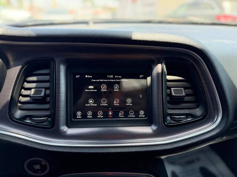 2017 Dodge Challenger