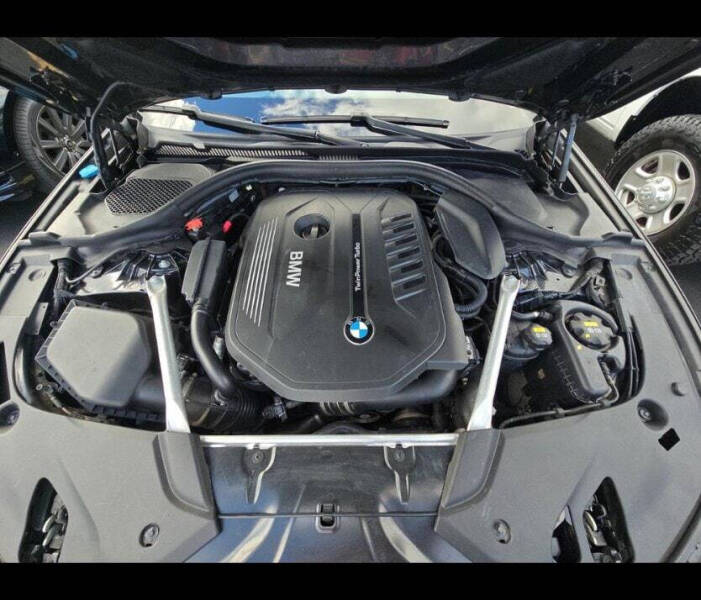 2019 BMW 5 Series 540i