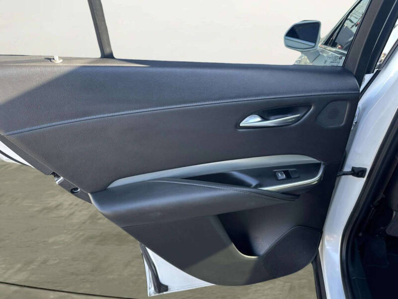 2020 Cadillac XT4 Premium Luxury