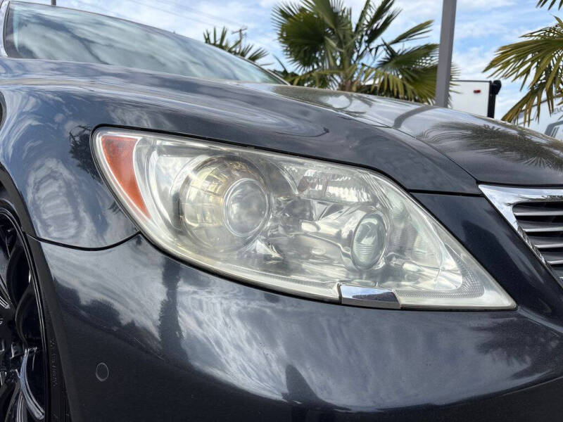 2007 Lexus LS 460