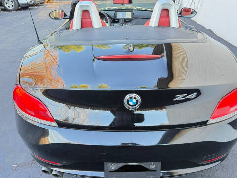 2011 BMW Z4 sDrive30i
