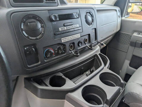 2019 Ford E-Series E-450 SD