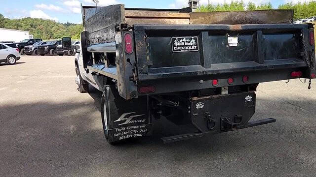 2022 Chevrolet Silverado 3500HD CC Work Truck