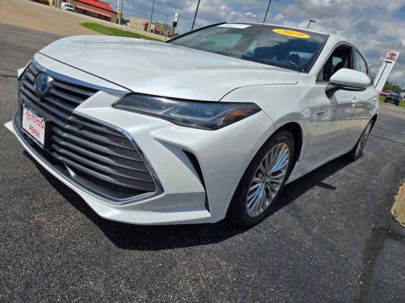 2019 Toyota Avalon Hybrid Limited