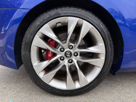 2013 Hyundai Genesis Coupe 3.8 Track