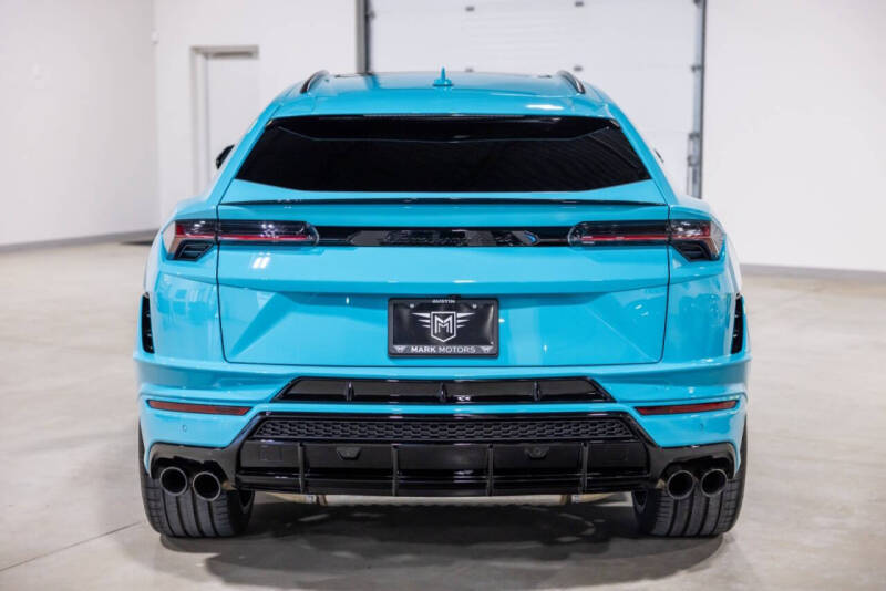 2024 Lamborghini Urus S