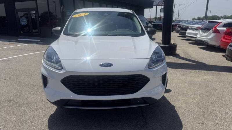 2022 Ford Escape S