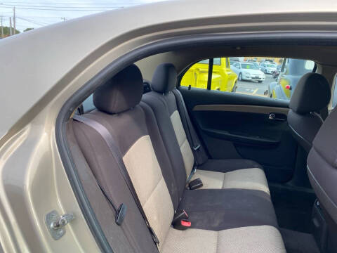 2011 Chevrolet Malibu LS