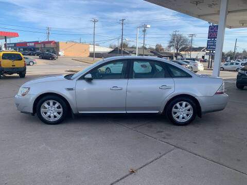 2009 Ford Taurus SE