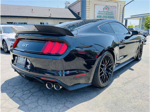 2017 Ford Mustang GT Premium