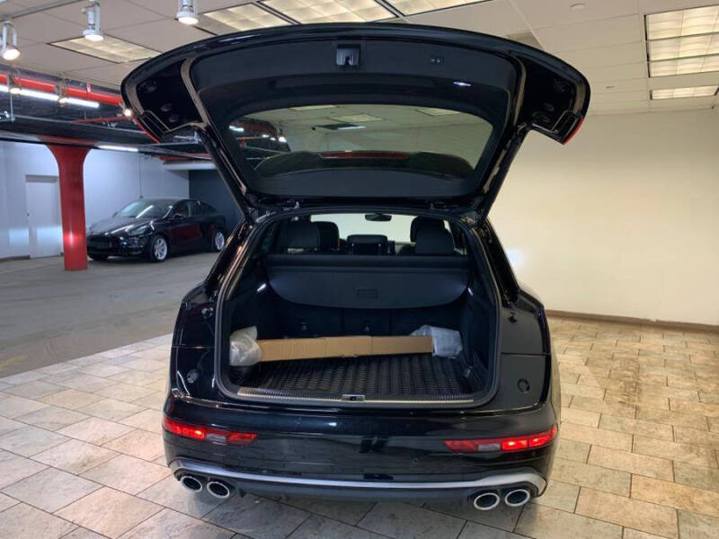 2022 Audi SQ5 3.0T quattro Premium Plus