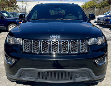 2017 Jeep Grand Cherokee Laredo