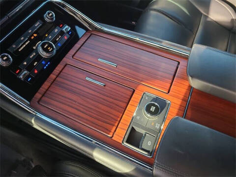 2024 Lincoln Navigator Premiere