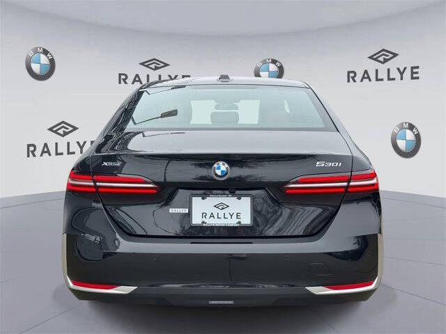 2025 BMW 5 Series 530i xDrive