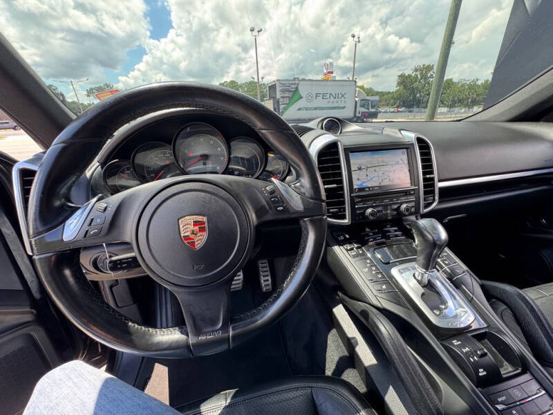 2014 Porsche Cayenne S