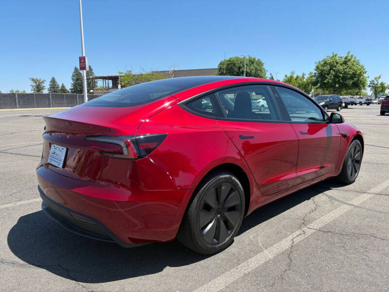 2025 Tesla Model 3 Long Range