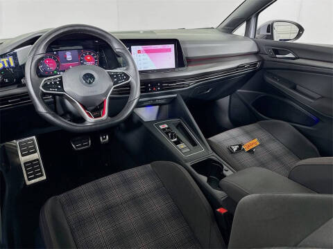 2022 Volkswagen Golf GTI SE