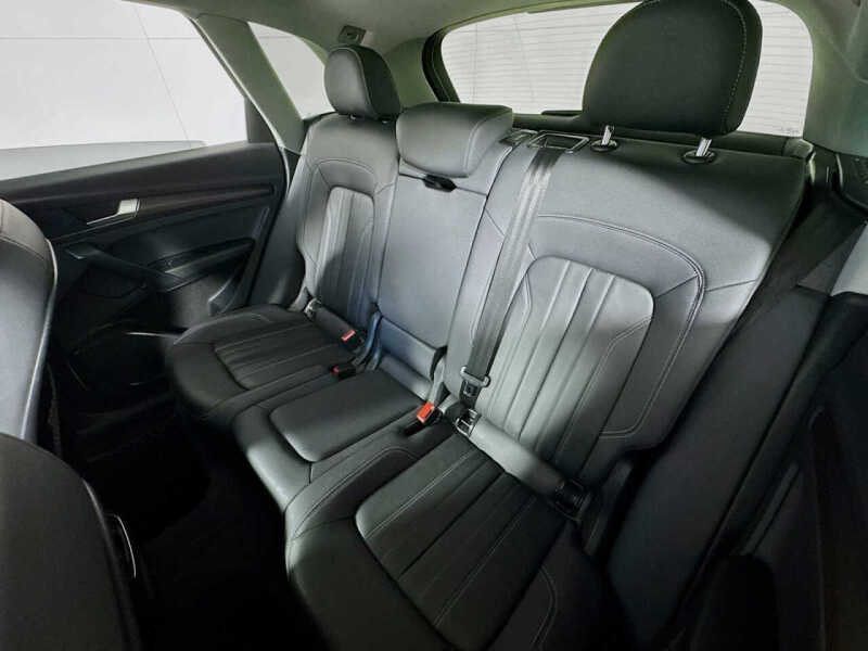 2022 Audi Q5 quattro Premium 40 TFSI