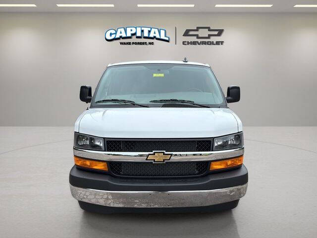 2025 Chevrolet Express 2500