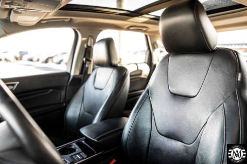 2020 Ford Edge Titanium