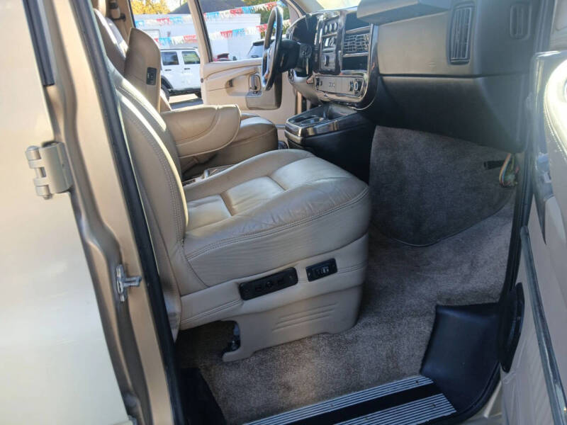 2011 GMC Savana 1500