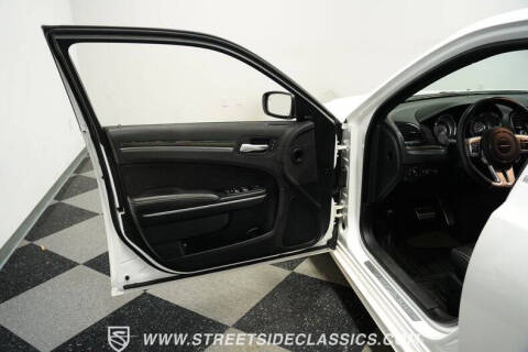 2012 Chrysler 300 SRT8