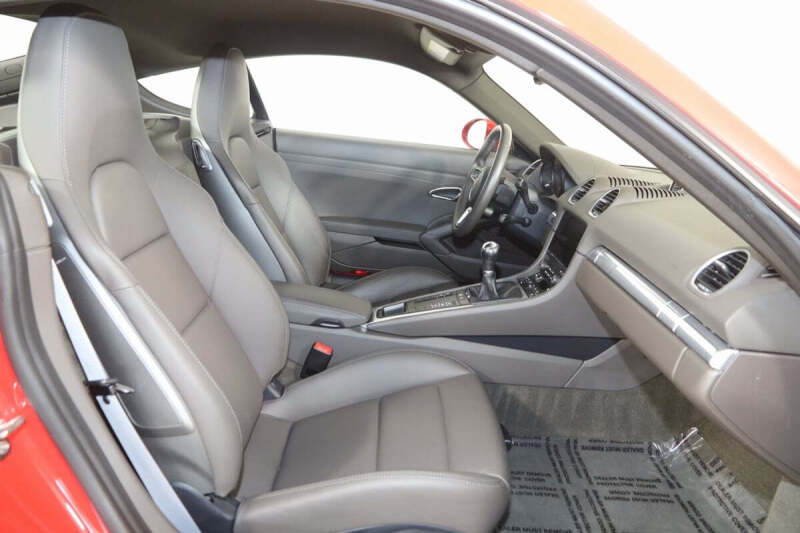 2023 Porsche 718 Cayman S