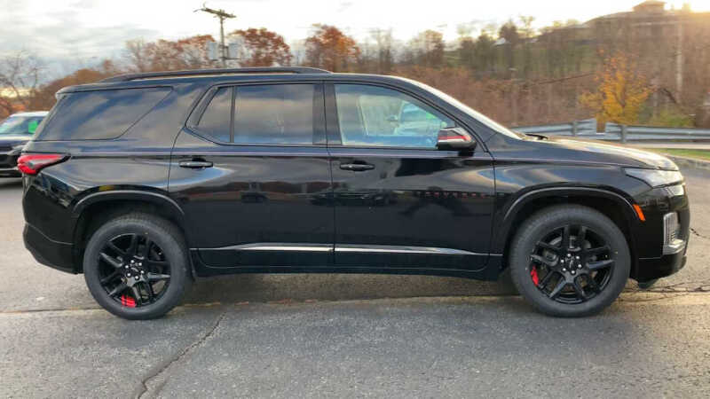 2023 Chevrolet Traverse Premier