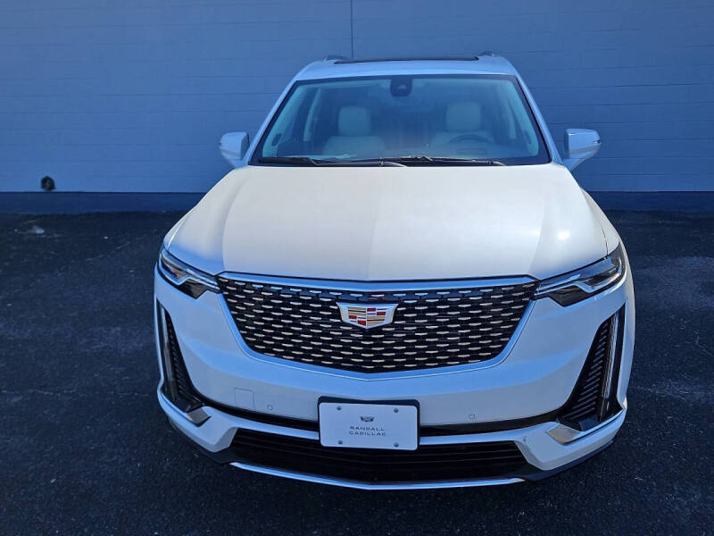2025 Cadillac XT6 Premium Luxury