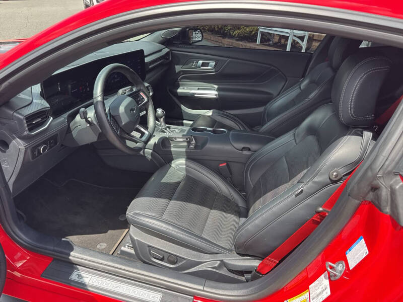 2024 Ford Mustang GT Premium
