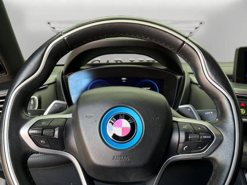 2015 BMW i8