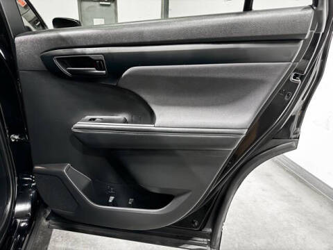 2021 Toyota Highlander L