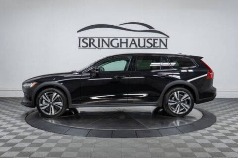 2024 Volvo V60 Cross Country B5 Plus