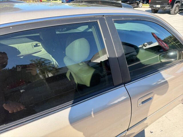 2000 Toyota Avalon XL