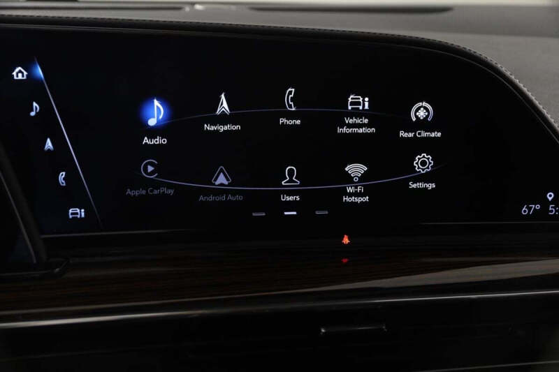 2022 Cadillac Escalade ESV Premium Luxury