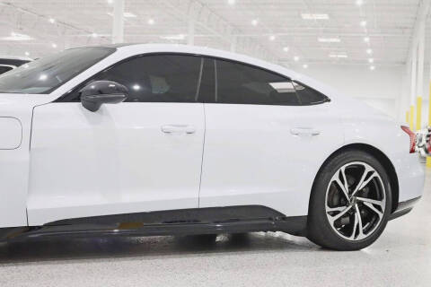 2023 Audi e-tron GT quattro Premium Plus