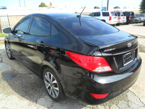 2017 Hyundai Accent SE