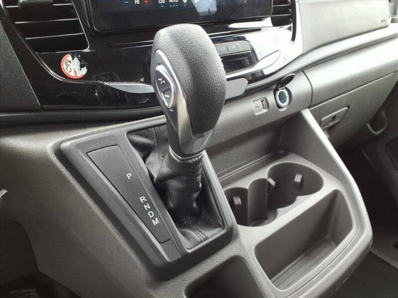 2023 Ford Transit 350 XLT