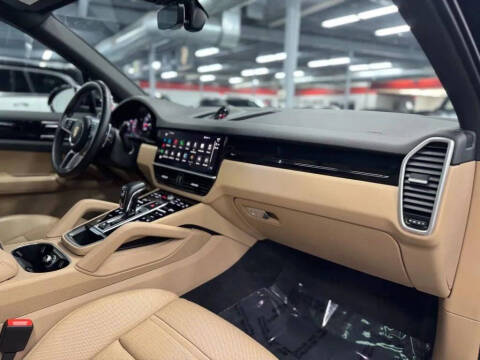 2023 Porsche Cayenne