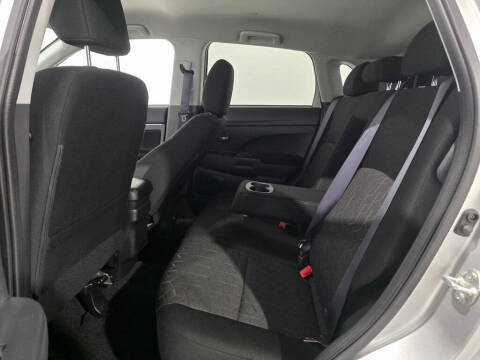 2023 Mitsubishi Outlander Sport