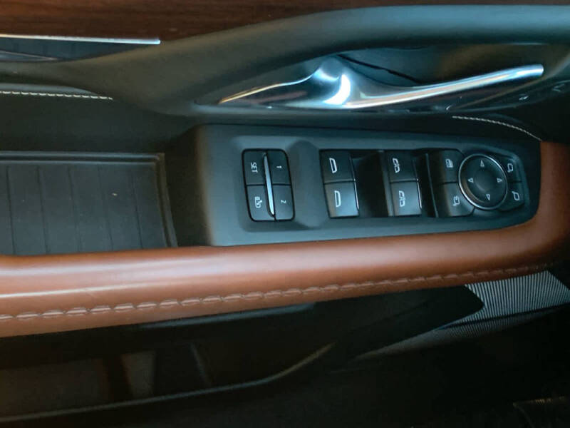 2023 GMC Yukon Denali Ultimate